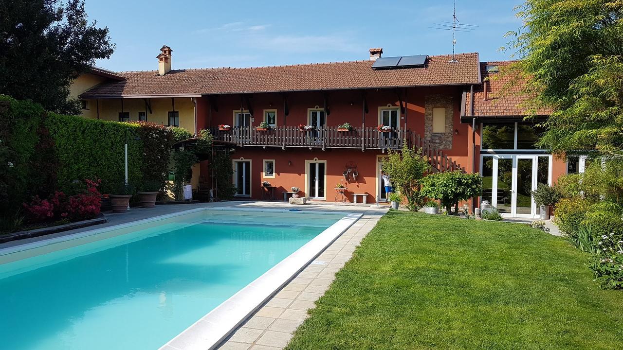 B&B La Cascina Di Monia E Mario Borgo Ticino Eksteriør bilde